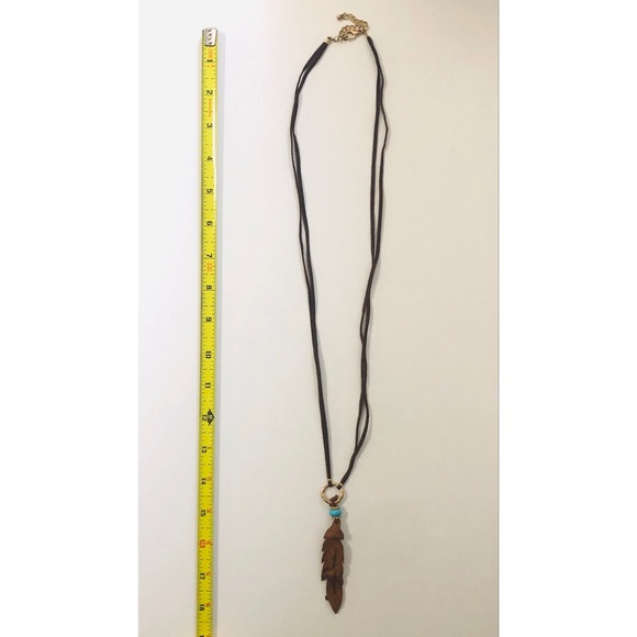 Assorted Necklace Collection - Picture 2 of 8